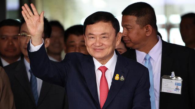 Cựu Thủ tướng Thái Lan Thaksin về nước
