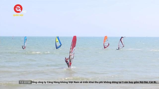 Bình Thuận phấn đấu trở thành trung tâm du lịch-thể thao biển