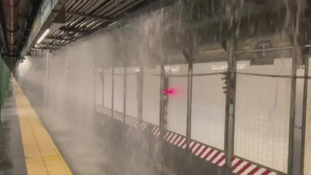 Mỹ: Vỡ đường ống, gần 7 triệu lít nước đổ xuống ga tàu New York
