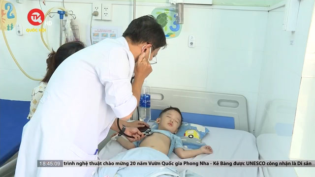 TP Hồ Chí Minh chuẩn bị hơn 1.400 giường điều trị bệnh tay chân miệng