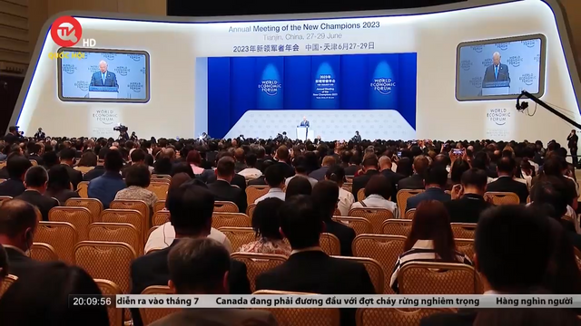 Thủ tướng dự các hội nghị của WEF tại Thiên Tân, Trung Quốc