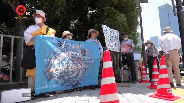 Người dân Hàn Quốc biểu tình ở Tokyo về việc xả thải Fukushima