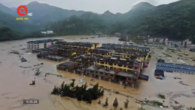 Trung Quốc duy trì cảnh báo mưa bão ở mức cao nhất

