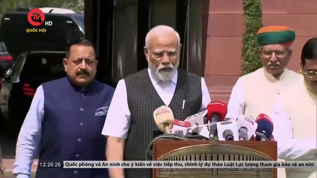 Thủ tướng Ấn Độ vượt qua cuộc bỏ phiếu bất tín nhiệm