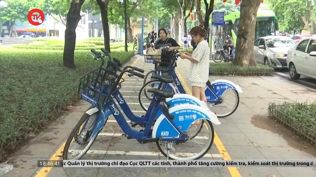 Người dân Thủ đô trải nghiệm xe đạp công cộng sau nhiều lần lỡ hẹn 