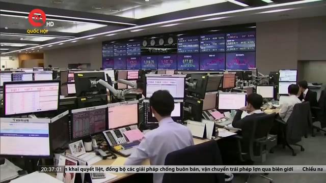 Trung Quốc nỗ lực vực dậy thị trường chứng khoán
