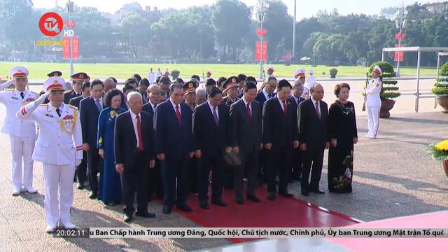 Lãnh đạo đảng, nhà nước vào Lăng viếng Chủ tịch Hồ Chí Minh