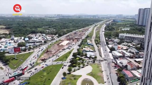 Thông xe đường song hành cao tốc TPHCM - Long Thành - Dầu Giây