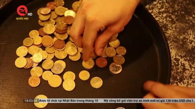 Kosovo phát hiện số lượng lớn đồng xu 2 Euro giả 