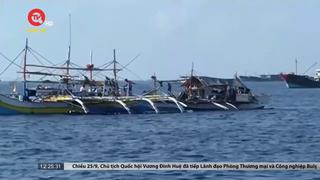 Philippines dỡ hàng rào nổi Trung Quốc dựng trên biển Đông
