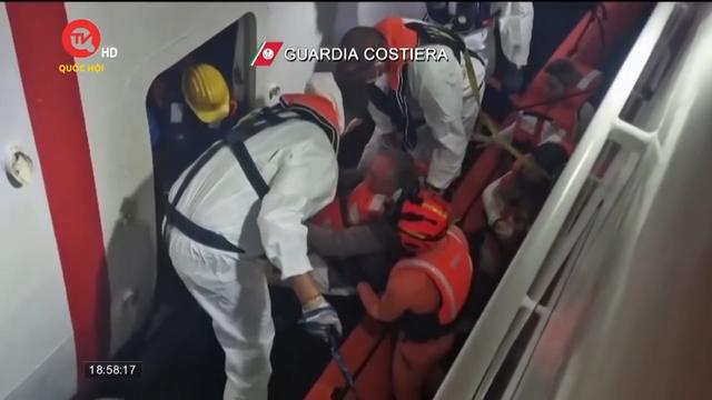 Lực lượng bảo vệ bờ biển Italy giải cứu 177 người trong sự cố cháy phà