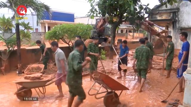 Bình Thuận: 53 hộ dân sống dọc đồi cát đối diện nguy cơ sạt lở khi mưa lớn