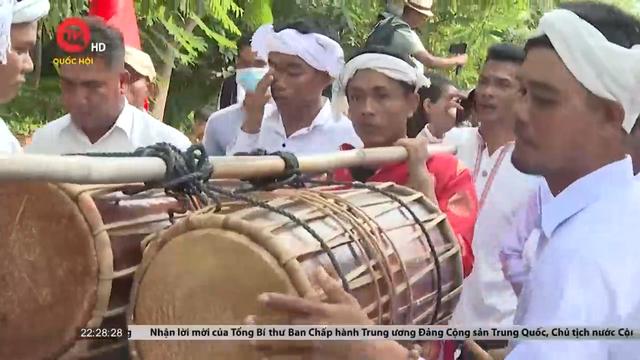 Tưng bừng lễ hội Katê của đồng bào Chăm tỉnh Bình Thuận 