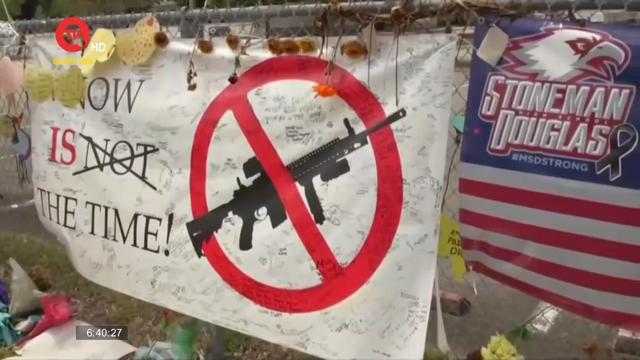 Tòa án tối cao Mỹ ra phán quyết thắt chặt quy định quản lý súng cầm tay