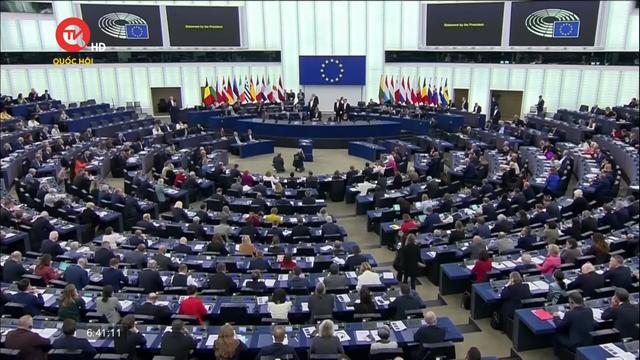 EP thông qua ngân sách hỗ trợ tái thiết Ukraine