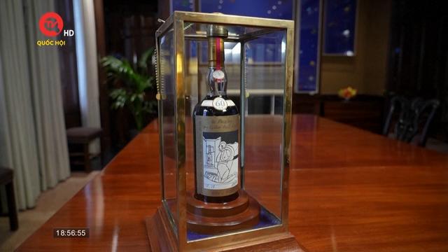 Đấu giá chai rượu Whisky Macallan quý hiếm ở London 
