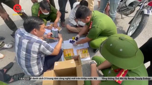Quảng Trị: Bắt đối tượng vận chuyển 30.000 viên ma túy tổng hợp