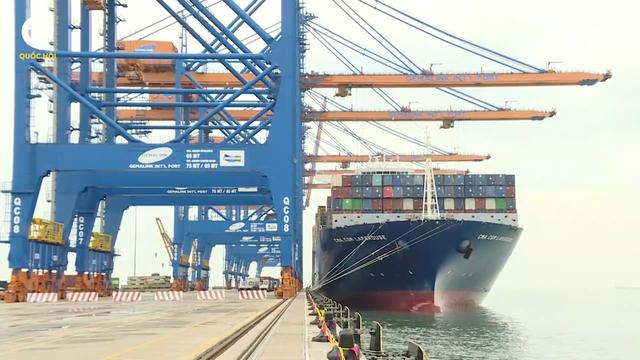 Đầu tư cảng cạn để thúc đẩy nền kinh tế phát triển