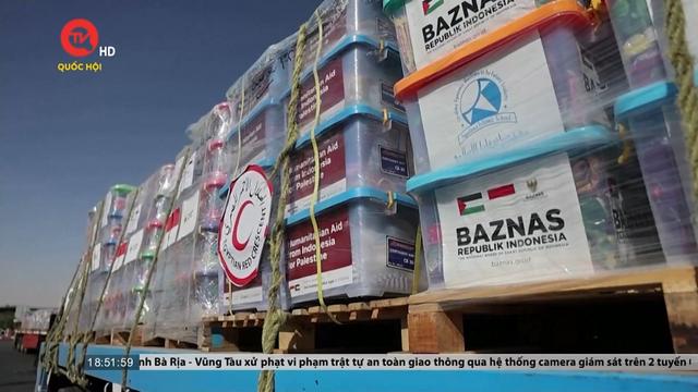 Hàng trăm chuyến hàng viện trợ tiến vào Gaza 