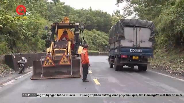Quảng Nam: Ứng trực khắc phục hư hỏng, sạt lở đường Hồ Chí Mình mùa mưa bão 