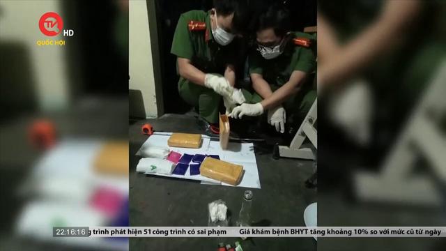 Quảng Bình: Bắt quả tang đối tượng tàng trữ hơn 16.000 viên ma túy