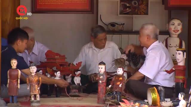 Di sản Việt Nam: Nghệ nhân dân gian - Chìa khóa bảo tồn và phát huy các di sản văn hóa của dân tộc