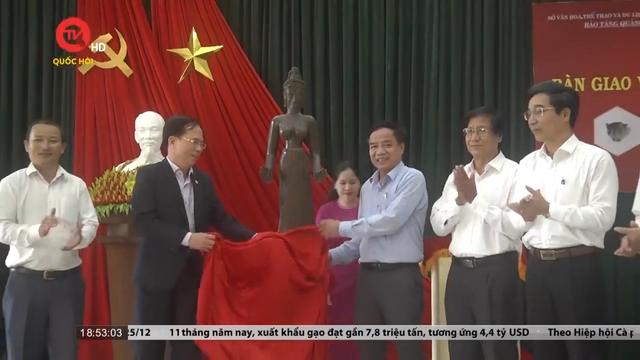 Đà Nẵng: Bàn giao hai chi tiết bảo vật quốc gia cho Bảo tàng Điêu khắc Chăm