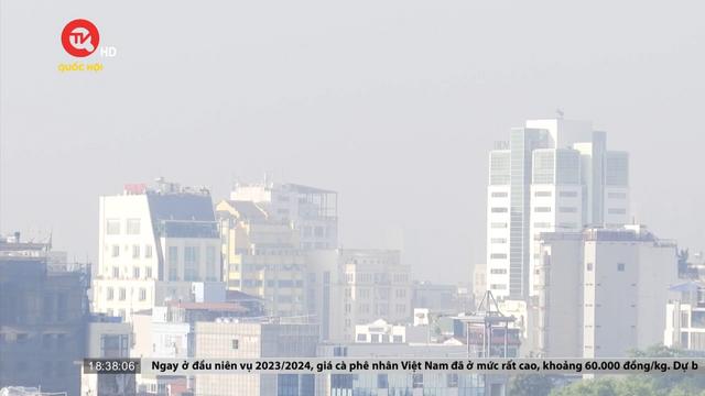 Hà Nội liên tục cảnh báo chất lượng không khí ở mức rất xấu 