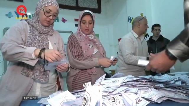 Ai Cập tiến hành kiểm phiếu cuộc bầu cử tổng thống