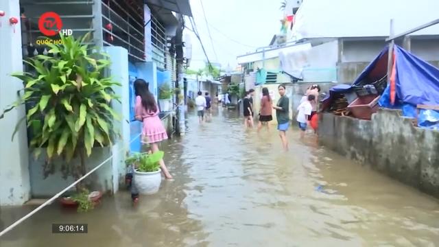 Đà Nẵng: Bao giờ người dân thôi bức xúc vì tình trạng ngập lụt mùa mưa? 