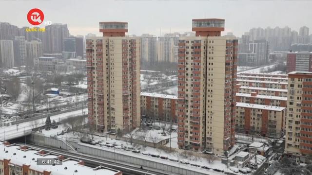Người dân Bắc Kinh, Trung Quốc đón đợt tuyết đầu mùa