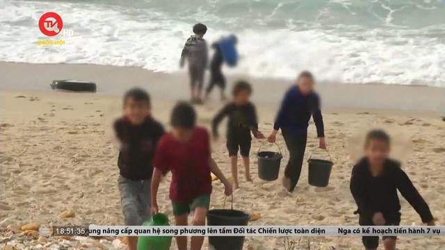 Hàng triệu người dân Gaza chật vật tìm nước sạch