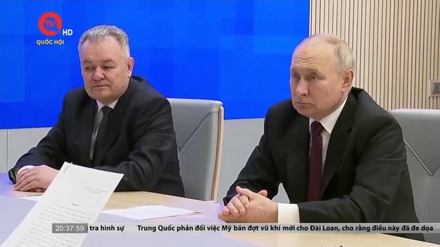 Ông Putin nộp hồ sơ tranh cử Tổng thống nhiệm kỳ mới