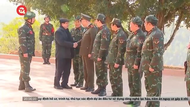 Thủ tướng Phạm Minh Chính dự diễn tập có bắn đạn thật tại Quân đoàn 12
