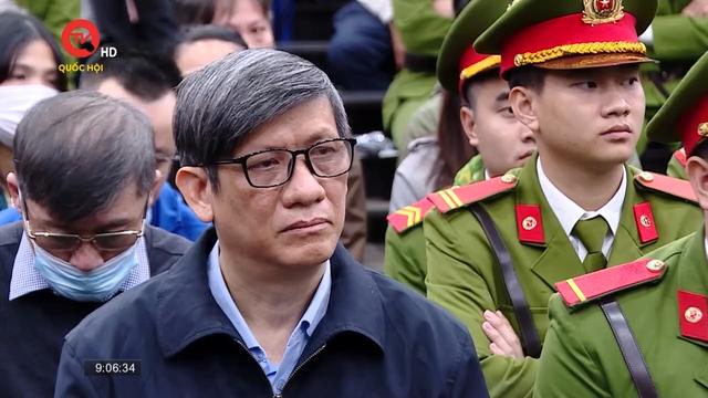 Vụ Việt Á: Cựu Bộ trưởng Bộ Y tế Nguyễn Thanh Long bị đề nghị từ 19-20 năm tù