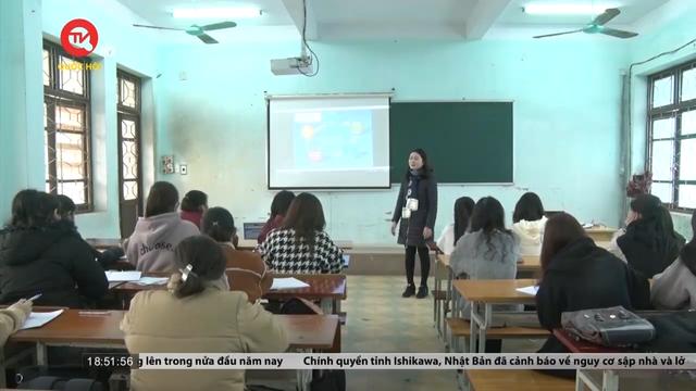 Quảng Bình: 136 giảng viên trường Đại học Quảng Bình bị nợ 8 tháng lương 