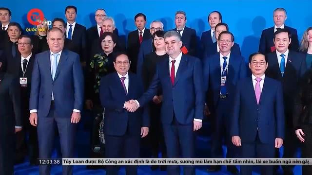 Thủ tướng Phạm Minh Chính hội đàm với Thủ tướng Romania