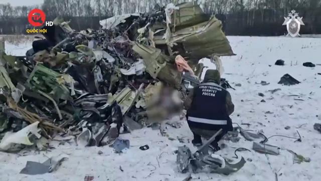 Nga tìm thấy hai hộp đen của máy bay IL-76 bị bắn rơi
