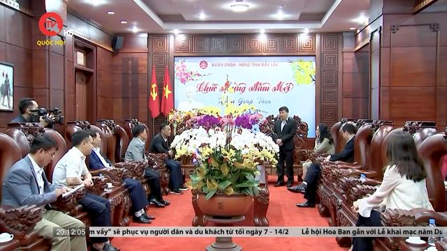 Chủ tịch Hội đồng dân tộc của Quốc hội tặng quà Tết tại Đắk Lắk 