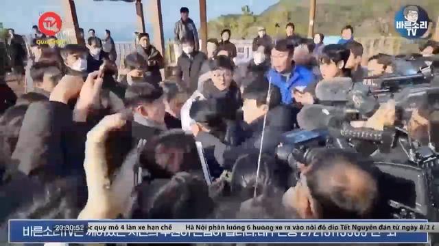 Người dân Hàn Quốc lo ngại trước các cuộc tấn công nhằm vào các chính trị gia 