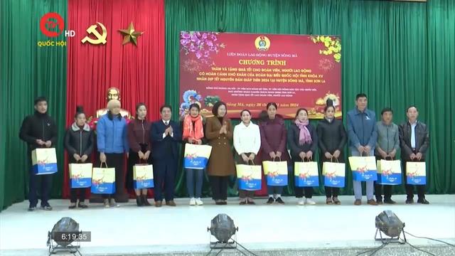 Hội đồng Dân tộc của Quốc hội tặng quà Tết người lao động tại biên giới Sơn La