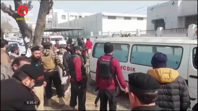 Nhóm bắn tỉa đột kích đồn cảnh sát Pakistan, 10 người chết