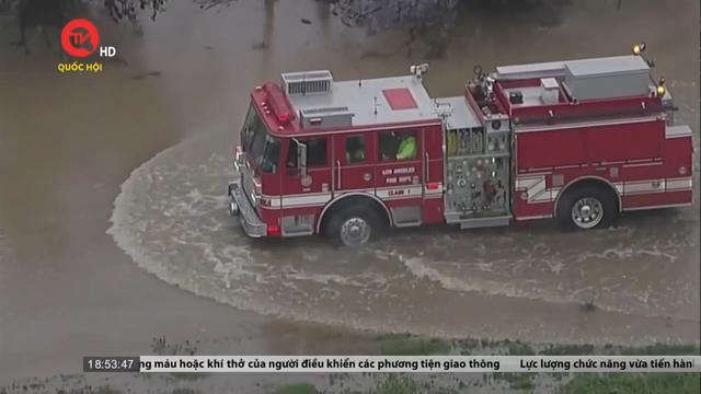Cụm tin quốc tế: Bão lớn gây mưa và lụt trên diện rộng tại Mỹ