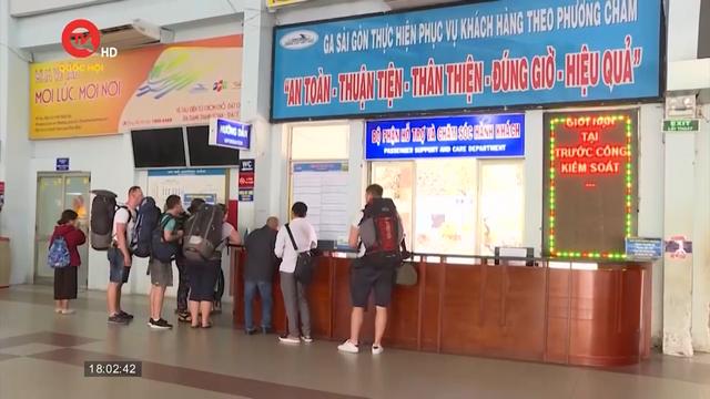 Ga Sài Gòn bán 360.000 vé Tết, đảm bảo đủ các chặng