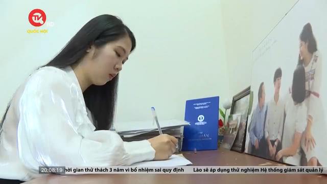 Vừa tốt nghiệp đại học, hai nữ cử nhân tại Gia Lai viết đơn xin nhập ngũ 