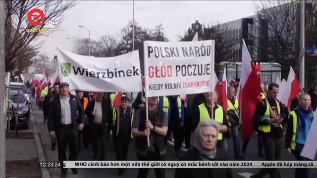 Thủ tướng Ba Lan cân nhắc mở rộng hơn lệnh cấm nhập khẩu thực phẩm Ukraine 