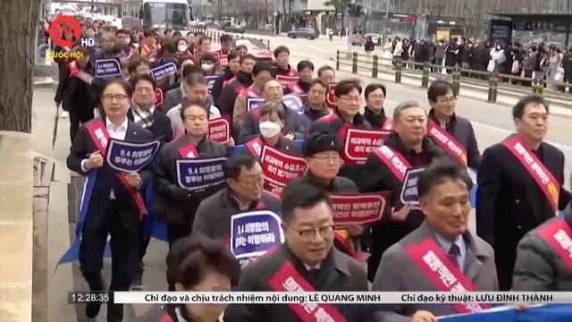 Bác sĩ Hàn Quốc chuẩn bị biểu tình quy mô lớn