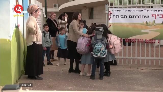 Các trường học ở Sderot, Israel mở cửa trở lại