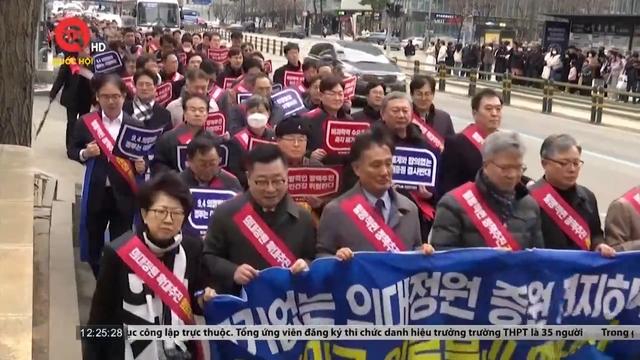 Hàn Quốc cân nhắc biện pháp hình sự để xử lý khủng hoảng y tế