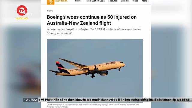 Máy bay gặp sự cố giữa không trung, 50 hành khách bị thương 